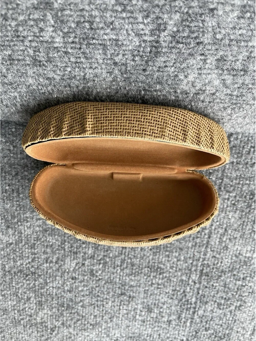 Maui Jim Sunglasses Large Clam Shell Hard Case